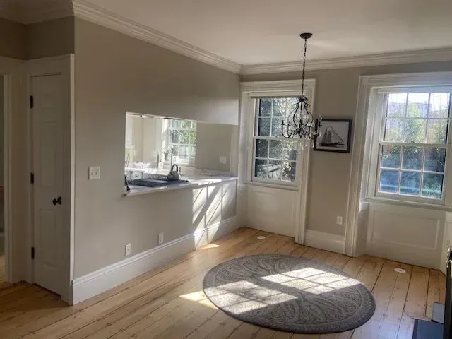 Kitchen with circle area rug