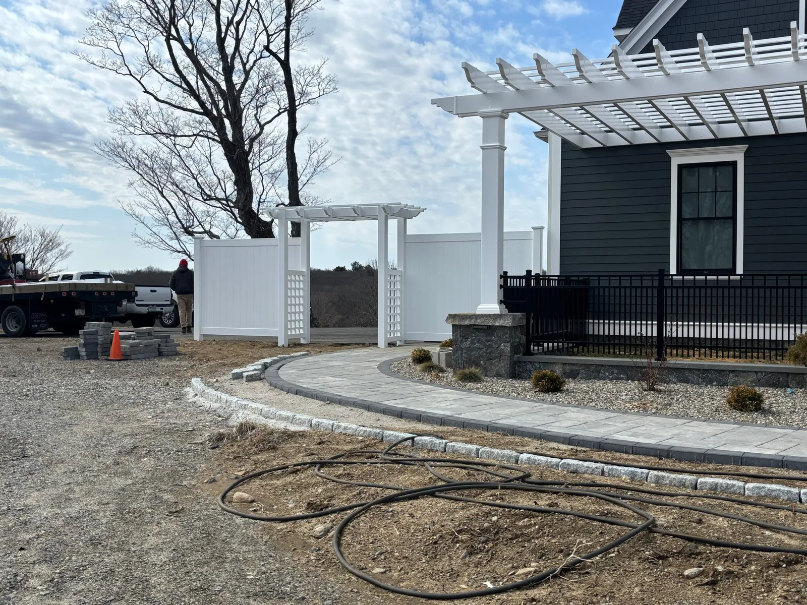 work photo from steadfastfence.com