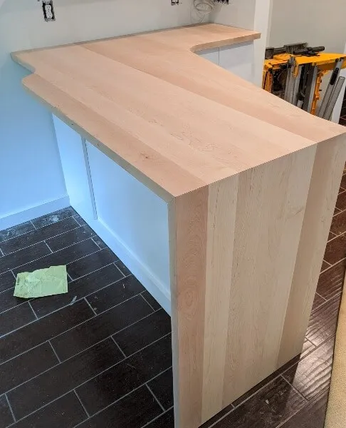 work photo from deerfieldcabinetry.com