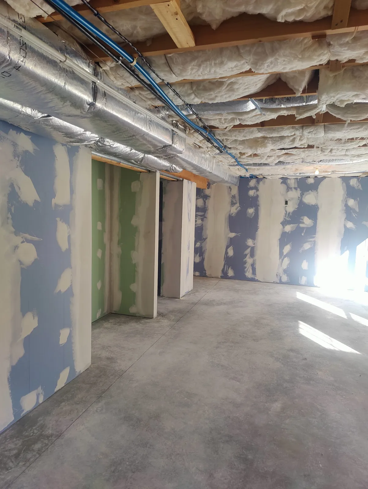 work photo from drywallpaintplus.com