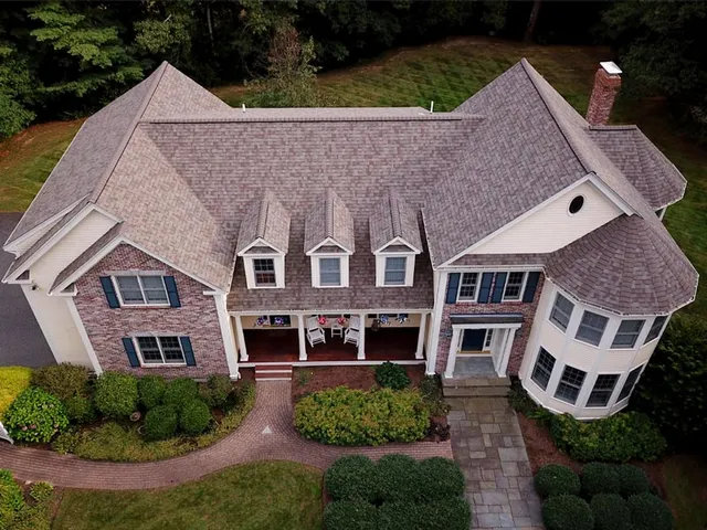 Universal Roofing work photo