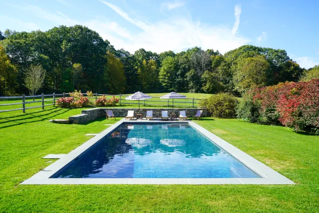 work photo from lcpools.com