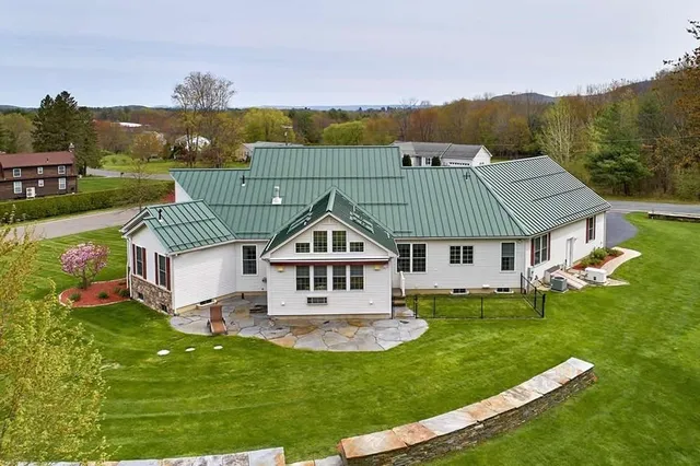 work photo from usmetalroofing.com