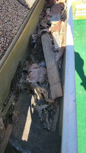 MILLENNIALS ROOFING work photo