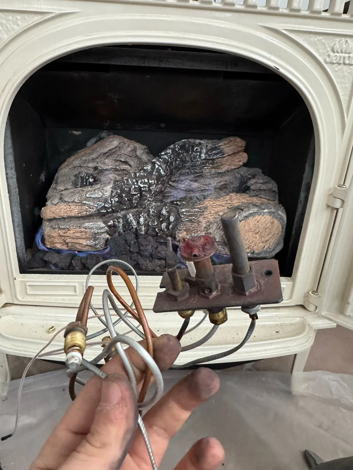 work photo from greenchimneysweep.com