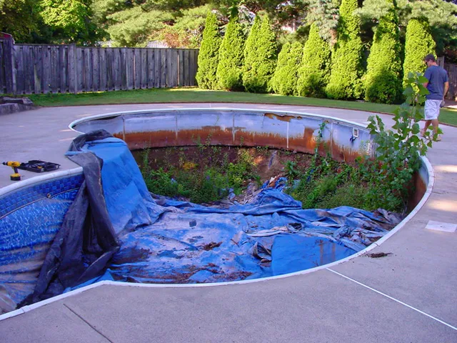 work photo from tanguaypools.com
