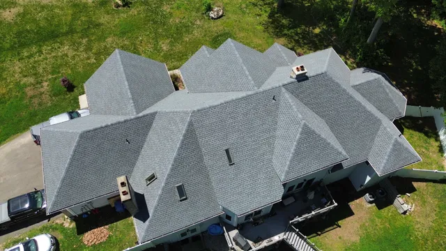 Modern Way Roofing & Siding work photo