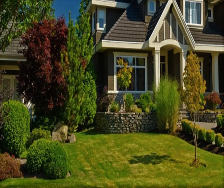 Ph Lawn Care Home with Beautiful Lawn & Property.png