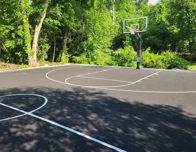 Quality Asphalt Sealcoating And Line Striping Rhod