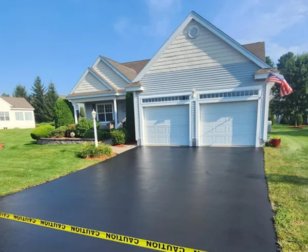 work photo from manchesterpavingandsealcoating.com
