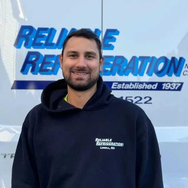 Reliable Refrigeration employee portrait.