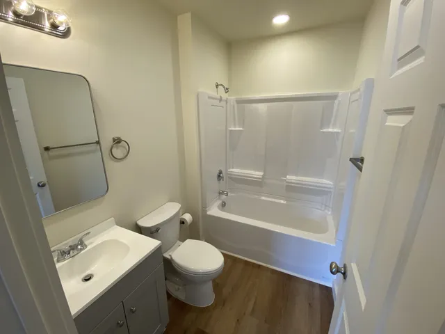 work photo from jngbuildingservices.com