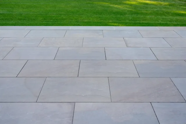 work photo from amrlandscape.com