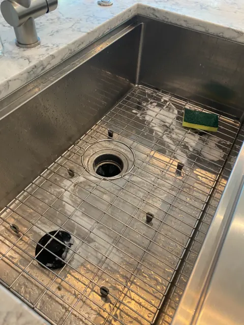 work photo from goldencleaningservice.net