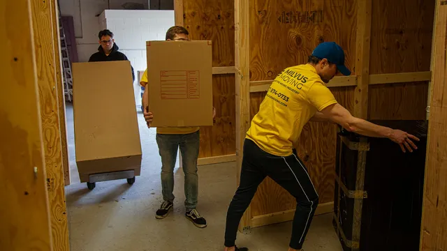 Milvus Moving [Boston movers] [Boston to New York movers]