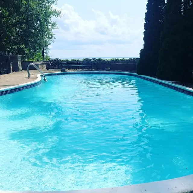 Dan the Pool Man work photo