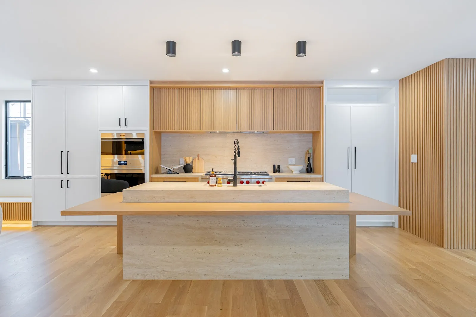 Elleganza Cabinetry
