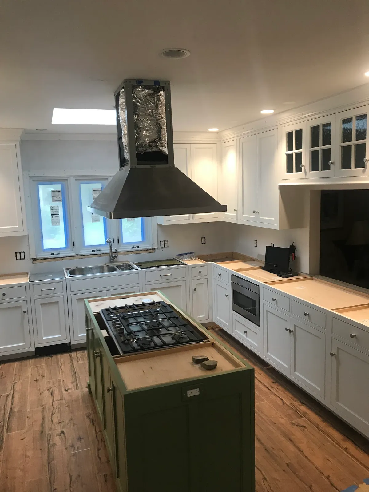 Aardvark Painting & Home Improvements INC.