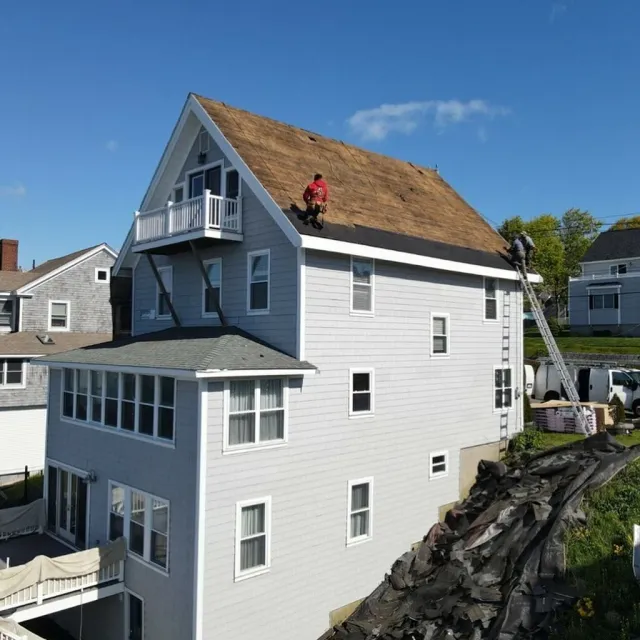 New sheathing and a new roof here in Hull backed with a lifetime warranty!