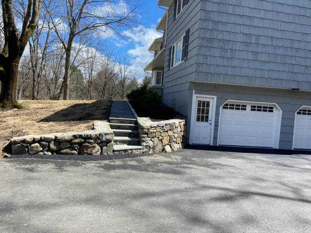 work photo from eightlaneslandscaping.com