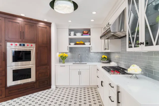 Brooklyn Brownstone-Inspired Kitchen