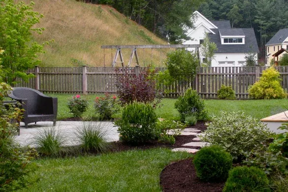 LIGHT & SHADE GARDEN DESIGN INC. researched project photo