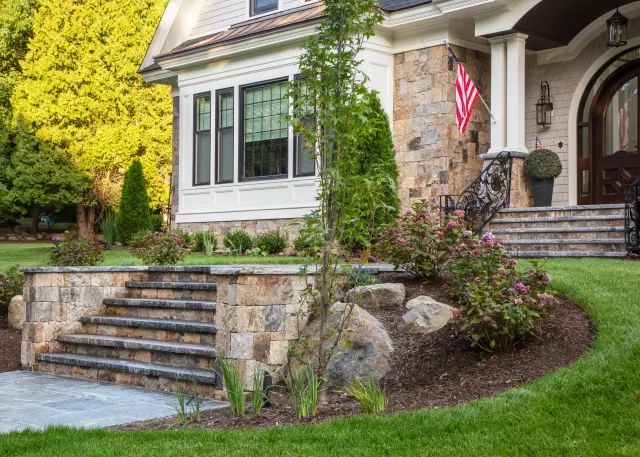 work photo from oakwoodslandscaping.com