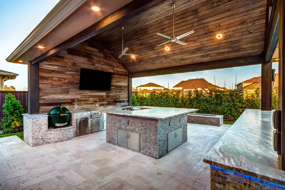 Outdoor Kitchens