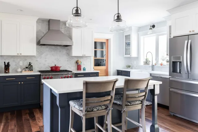 A Modern Kitchen with Rich Detail
