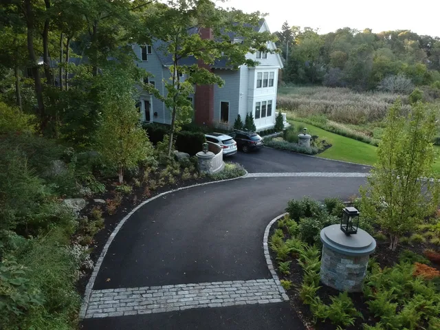 work photo from dejoylandscapeconstruction.com