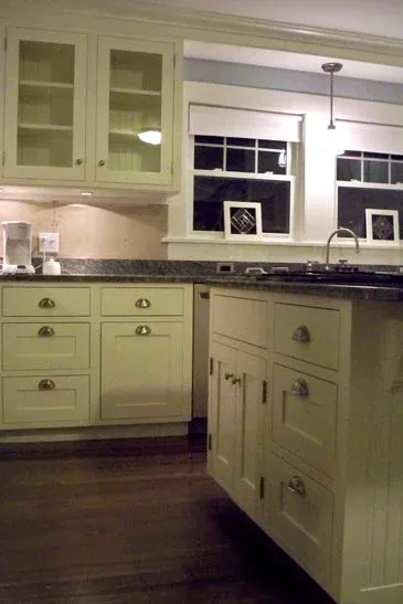 White Kitchen 1.jpg