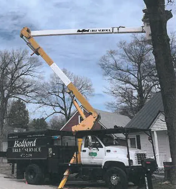 Bucket truck