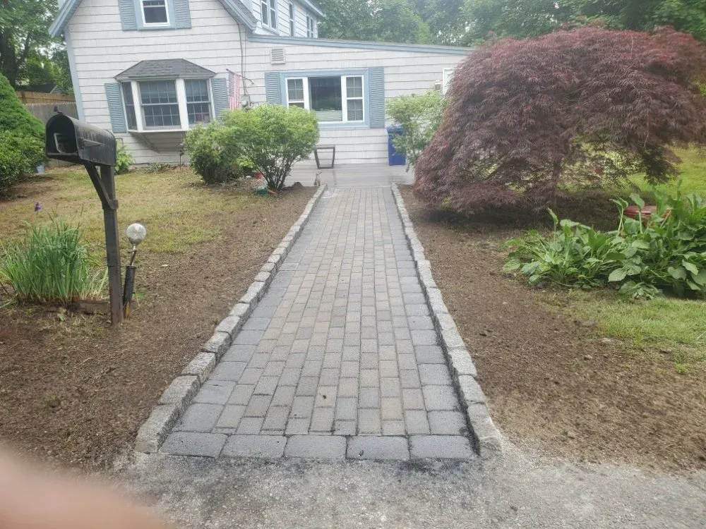 work photo from amllandscapingandconstructioninc.com