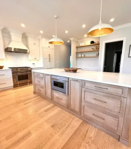 work photo from dreamkitchensandmore.com