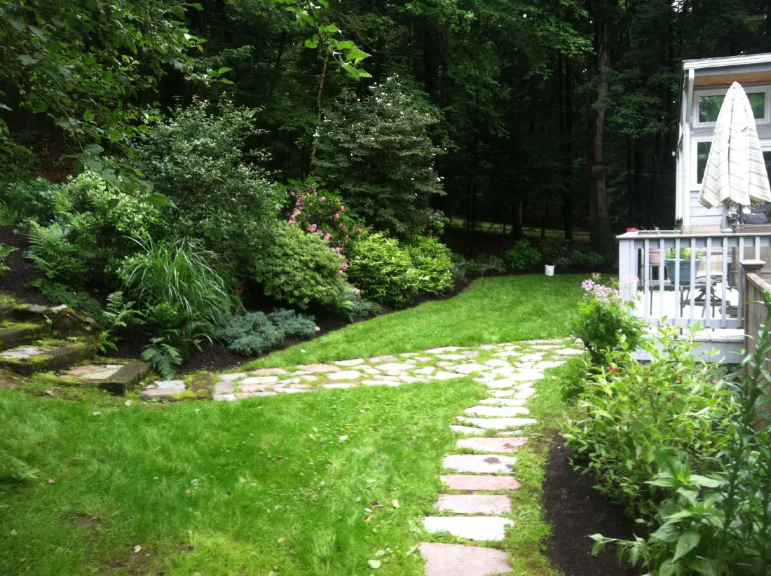 work photo from beyondlandscapecontracting.com