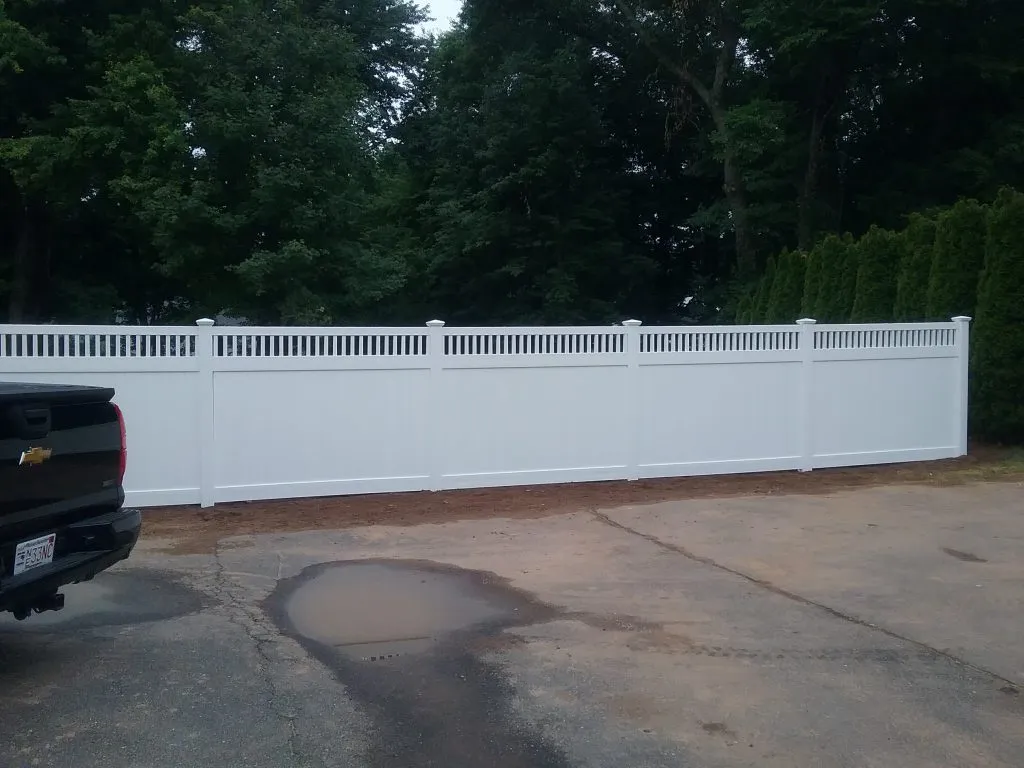 work photo from fenceitinllc.com