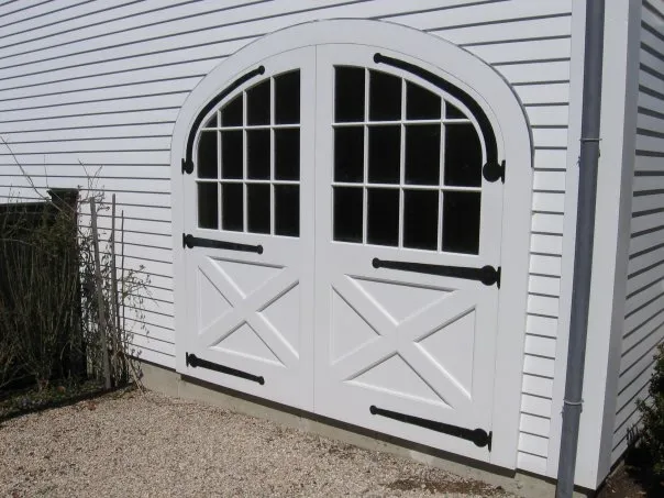 Close vie of the door in black and white