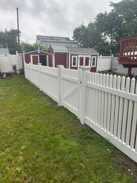 work photo from rglandscapingpainting.com