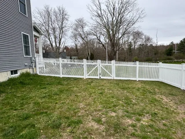 work photo from masterfencecorp.com