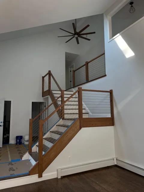 A set of oak stairs we redesigned and built using the @cablebullet railing system. Highly recommend the product 💪🏼