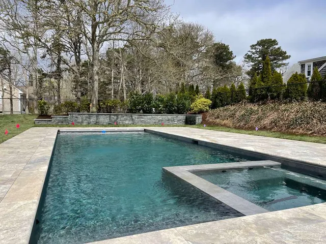work photo from plasteringpools.com