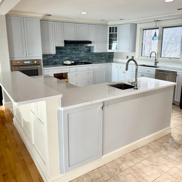 KITCHENS & BATH