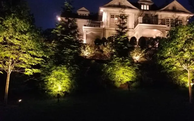 work photo from outdoorlightingdesign.com