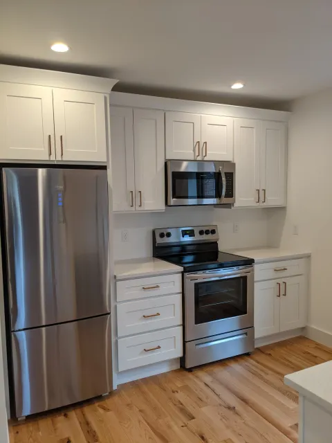 UNIT B KITCHEN AFTER-1.jpg