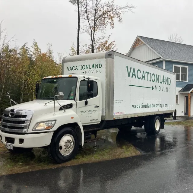 work photo from vacationlandmoving.com