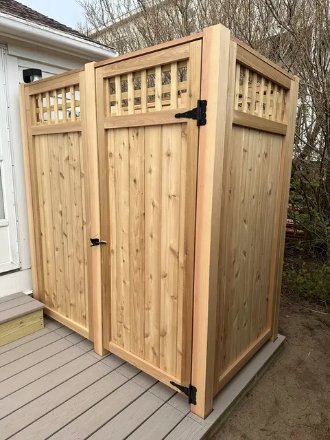 Custom cedar outdoor shower enclosure with lattice detail
