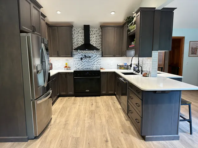 Interstate Custom Kitchen & Bath work photo