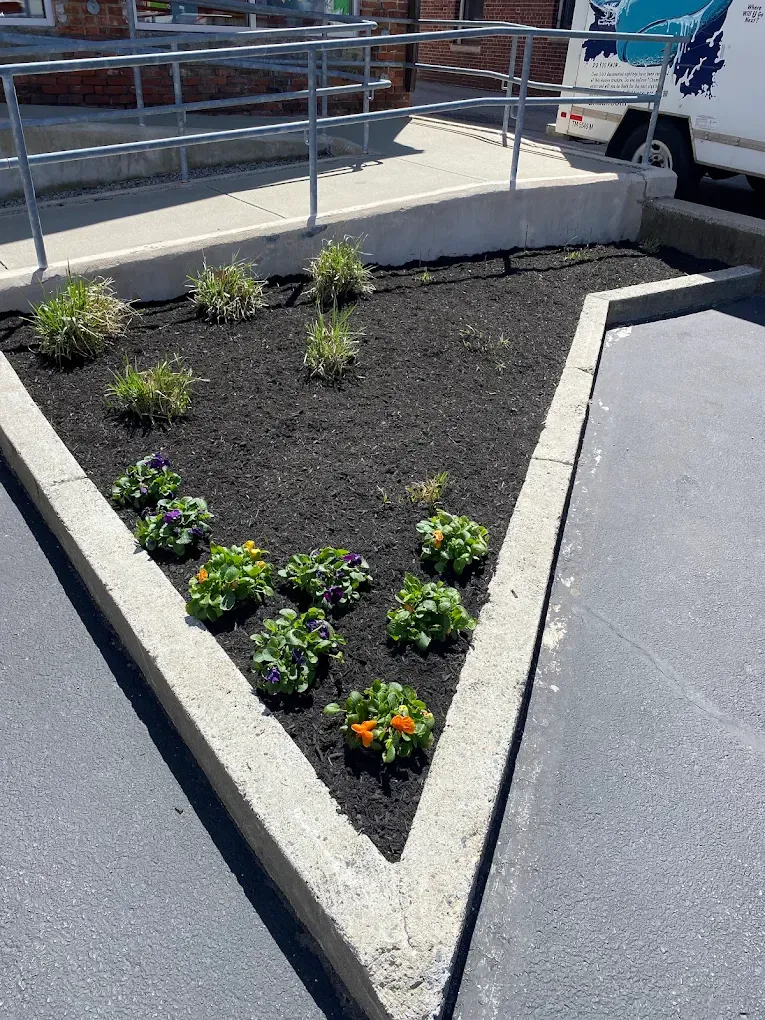 work photo from gandglandscapingservices.com