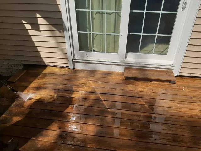 work photo from acmepressurewashing.com