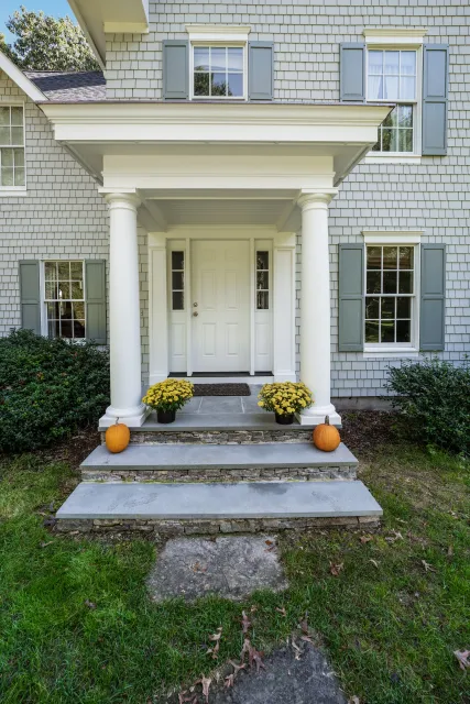 4 Clarks Ln Old Lyme 1 copy.jpg